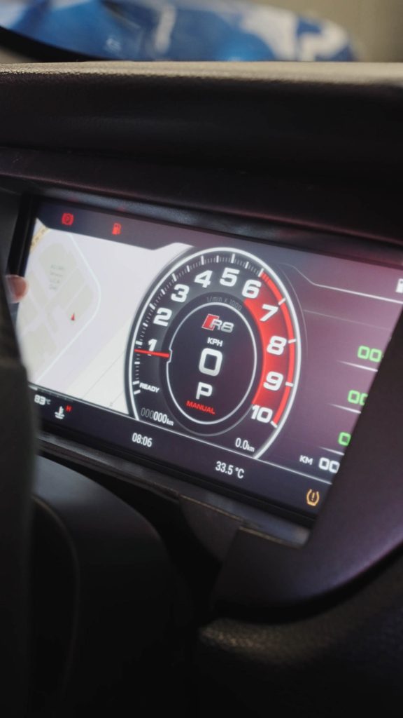 Elite Dash Mustang 10