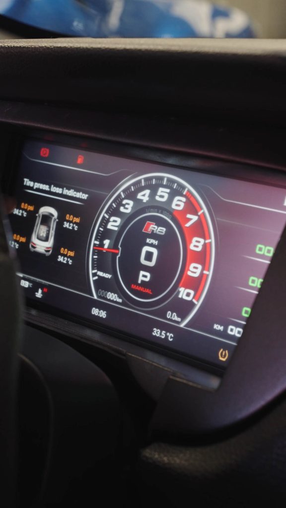 Elite Dash Mustang 11