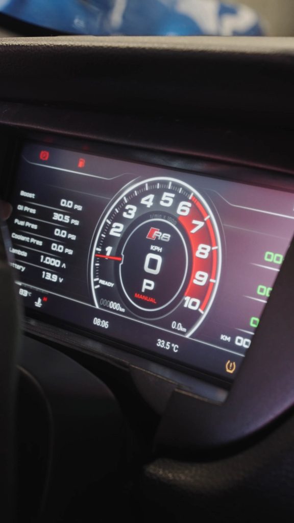 Elite Dash Mustang 12