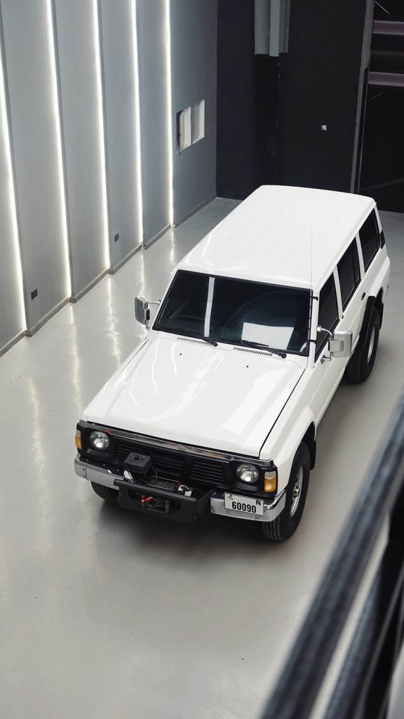 patrol old white 1 2