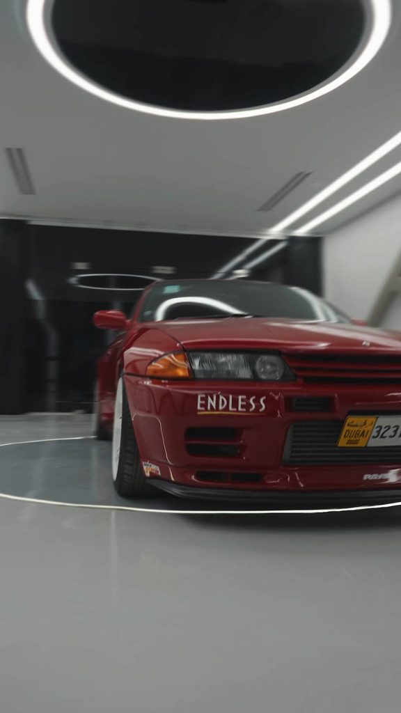 r33 red 1 2