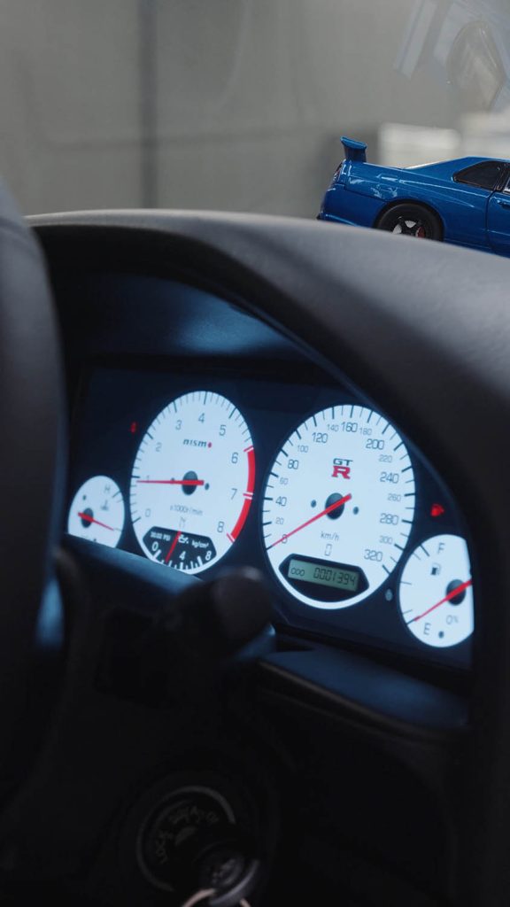 r34 1