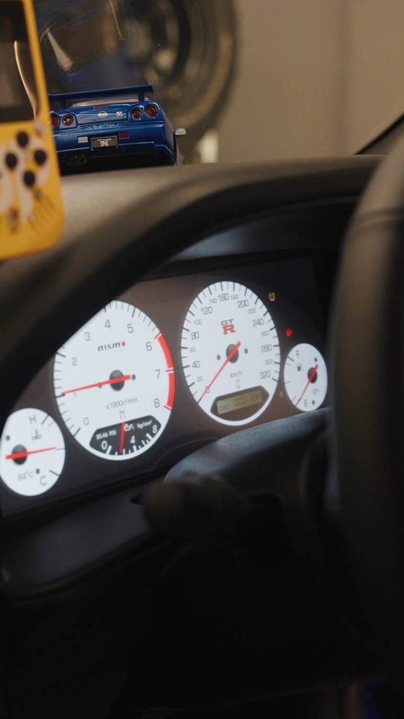 r34 2
